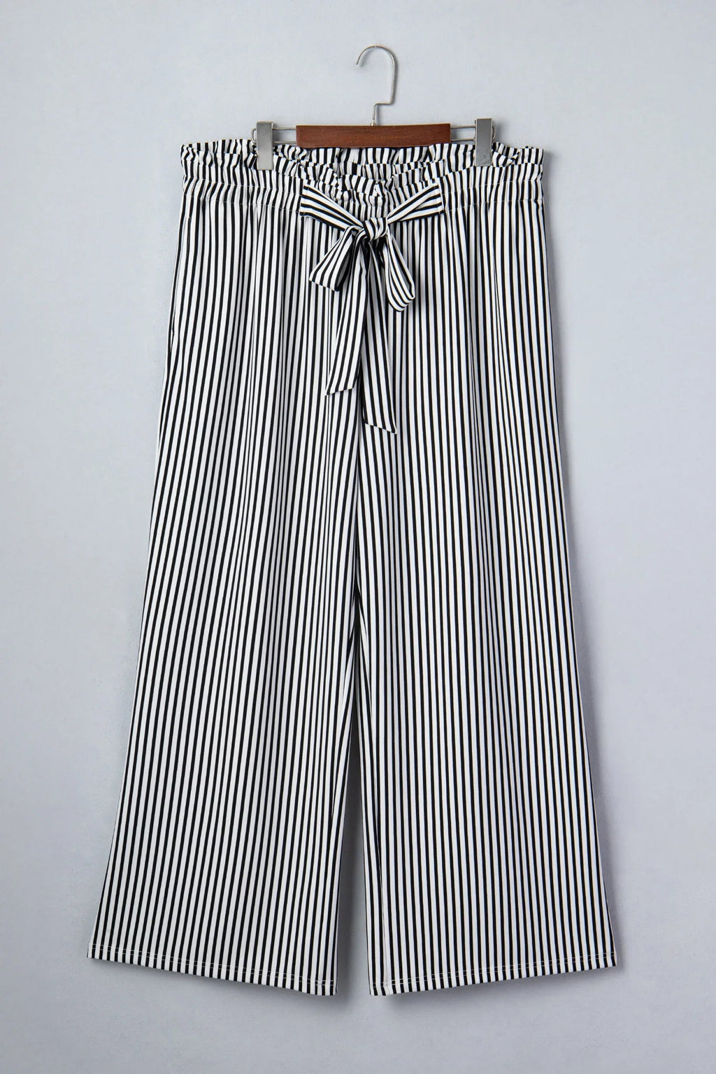 Women's Black Striped Plus-Size Straight-Leg Pants