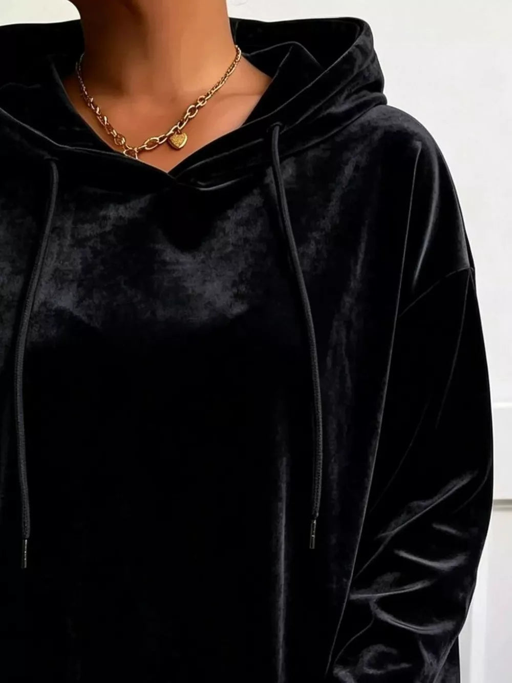Women's Plus Size Velvet Drawstring Dropped Shoulder Hoodie