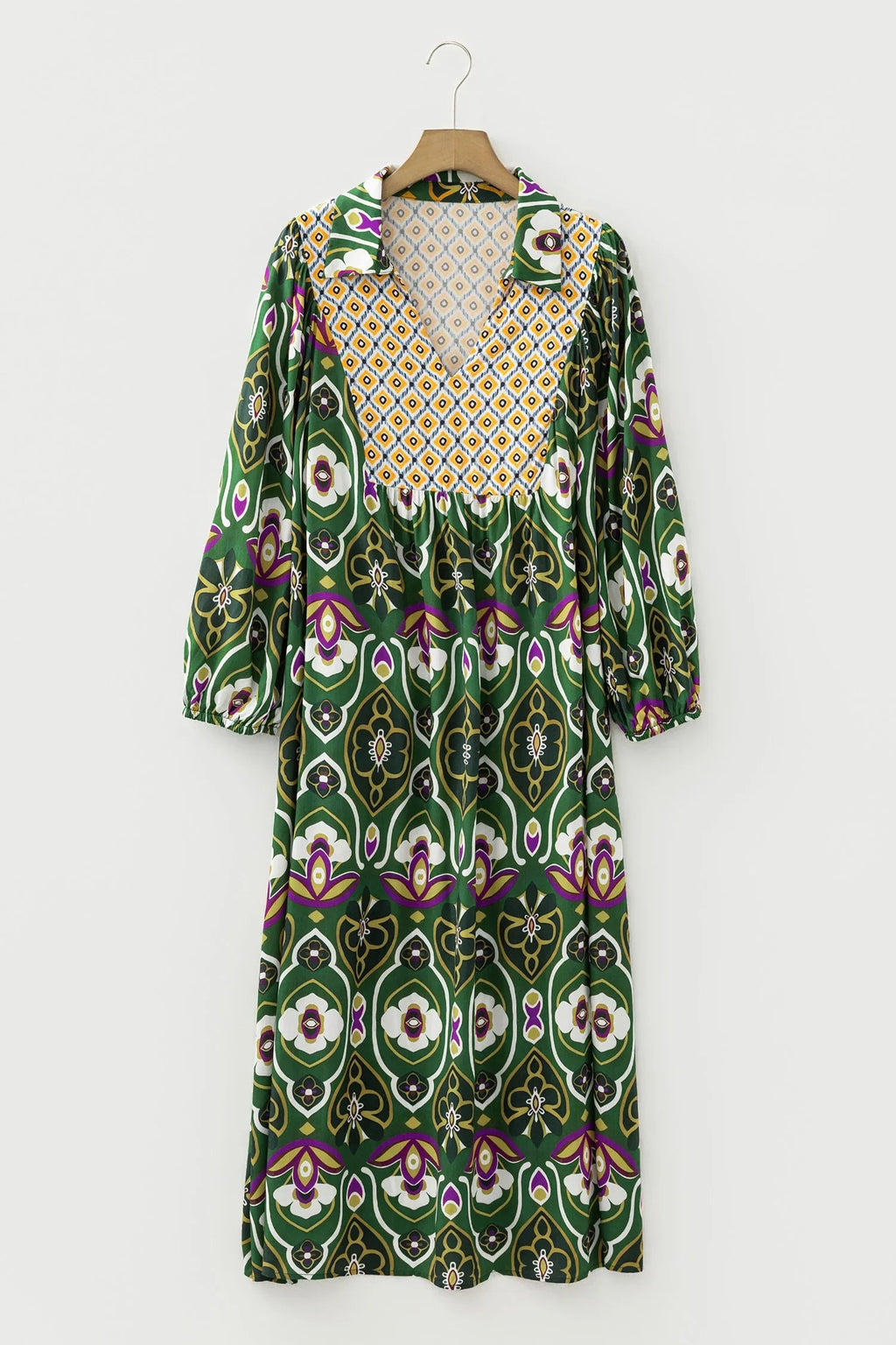 Women's Green Plus-Size Mixed-Floral V-Neck Maxi Dress