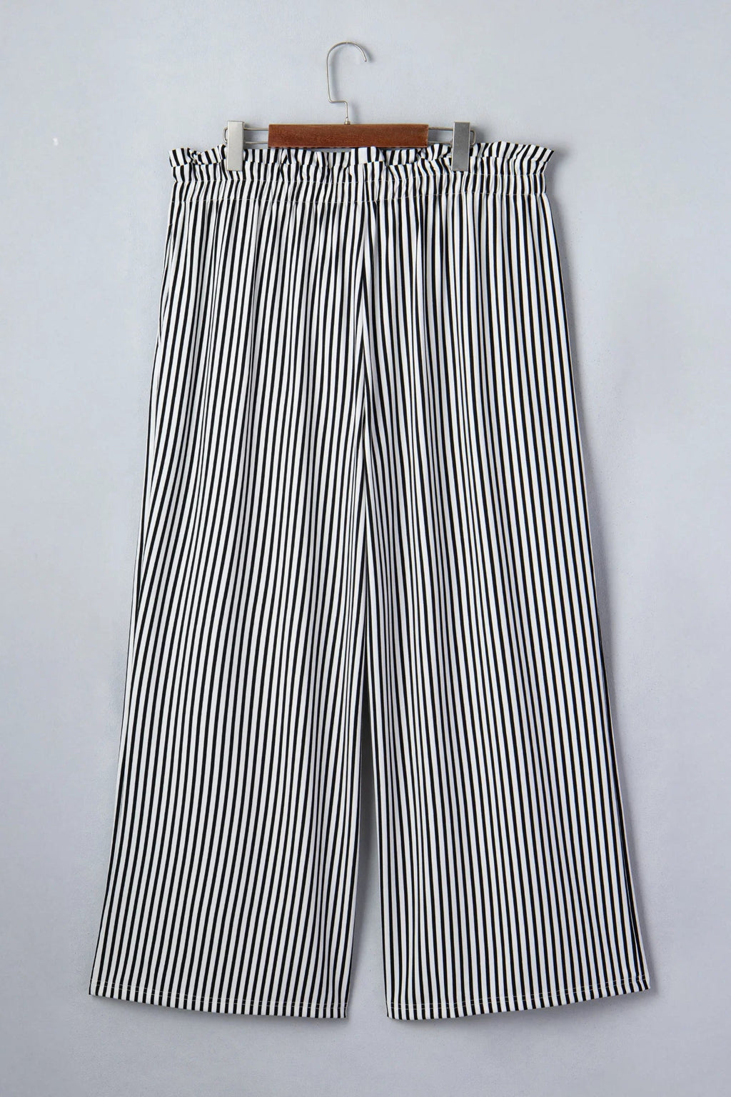 Women's Black Striped Plus-Size Straight-Leg Pants